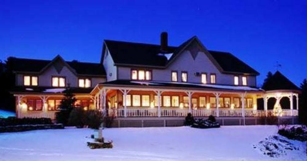 Willoughvale Inn Westmore Newport Exterior photo